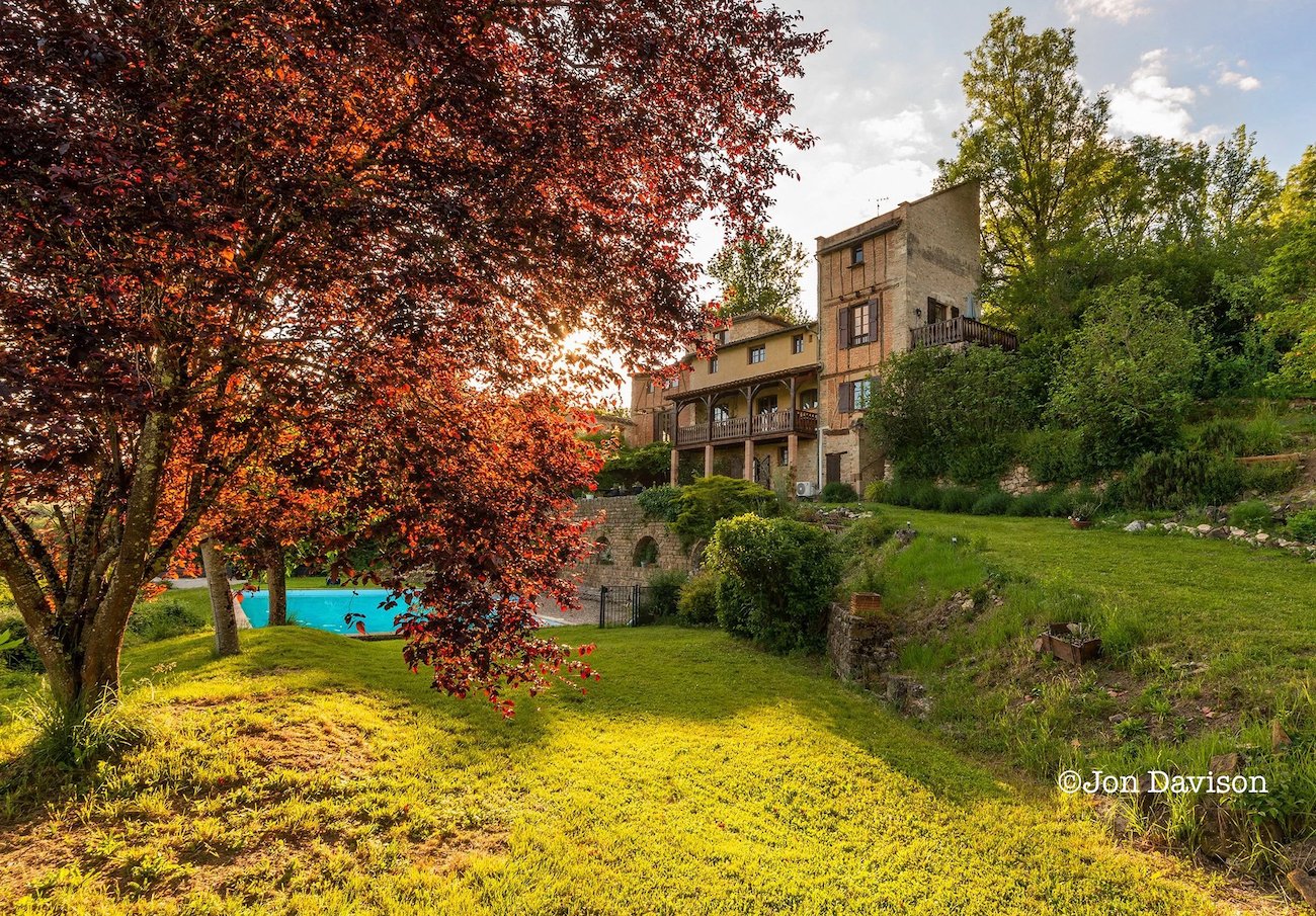 Jardin et piscine de la Maison Aurifat par Jon Davison